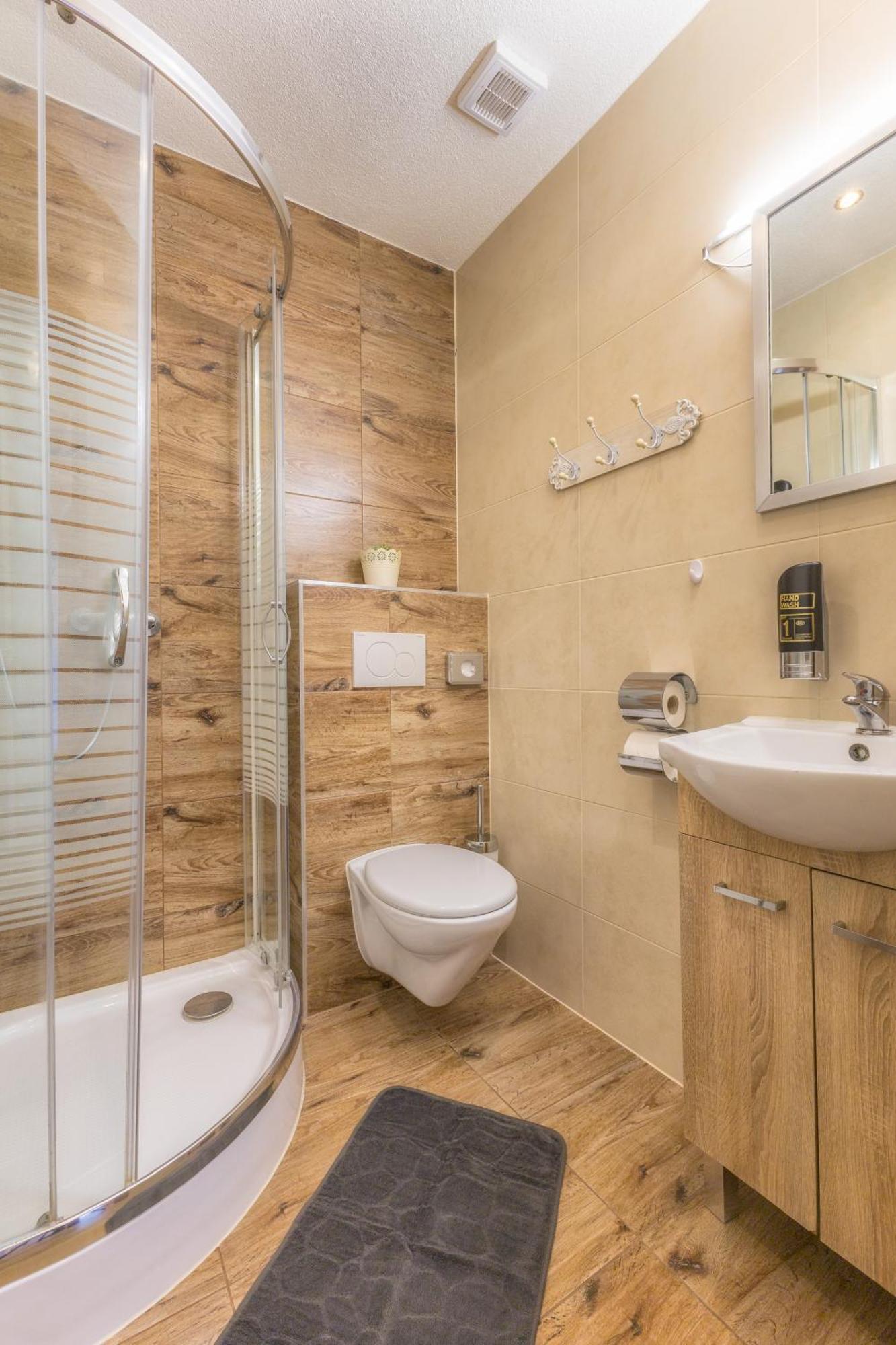 Privat Na Vrsku Apartment Zdiar Bagian luar foto