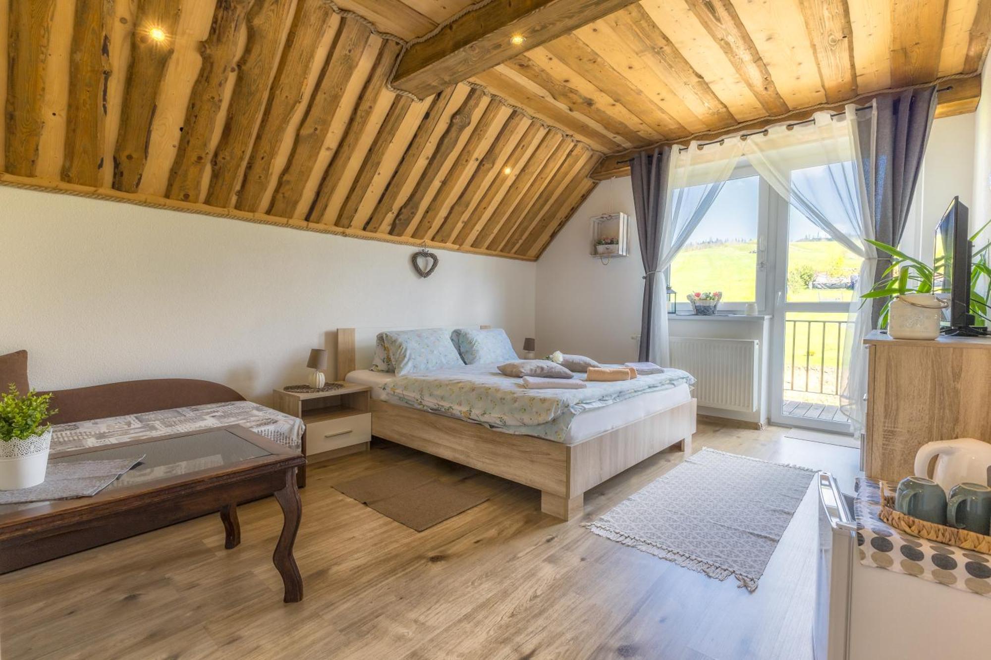 Privat Na Vrsku Apartment Zdiar Bagian luar foto